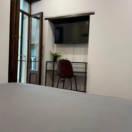 בית הארחה Frascati Suites