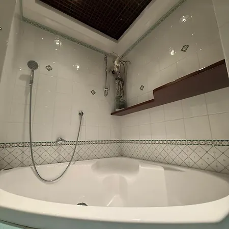 بيت ضيافة Frascati Suites