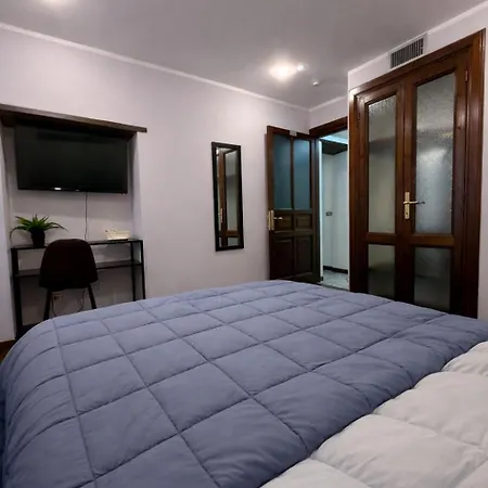 בית הארחה Frascati Suites