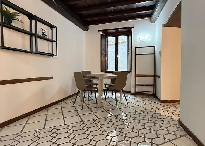 Πανσιόν Frascati Suites 3*